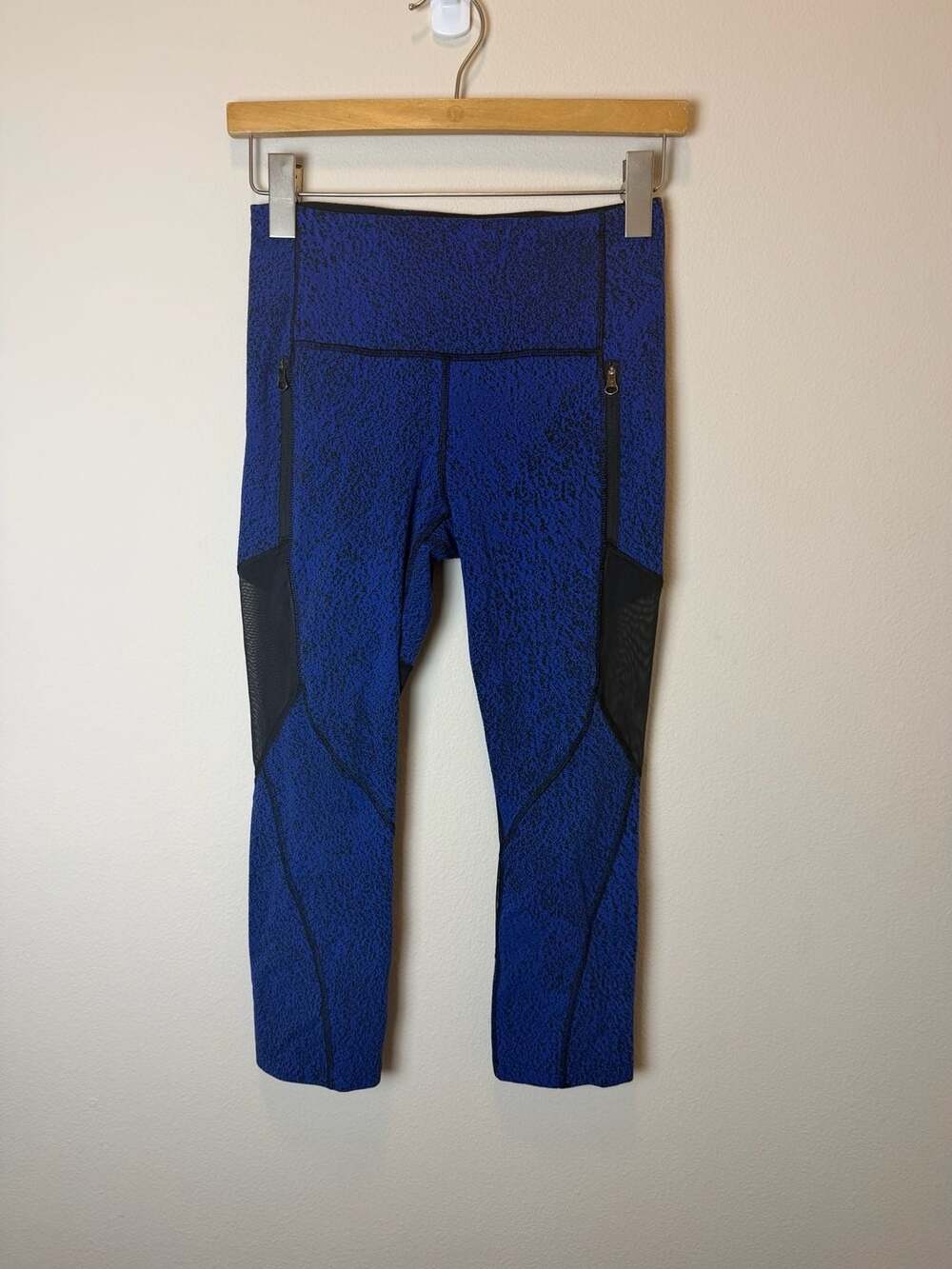 Lululemon Rush Hour Crop Leggings Blue Black Circuit Size 6